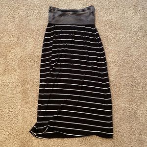 Old Navy Maxi Skirt - SP